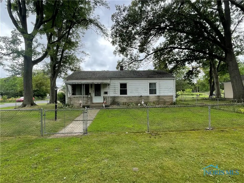 5203 Adella Street, Toledo, OH 43613 - #1