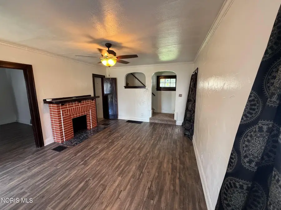 568 Dover Place, Toledo, OH 43605 - #3