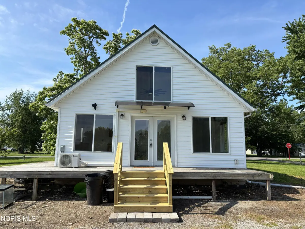 402 Liberty Street, Cloverdale, OH 45827 - #1