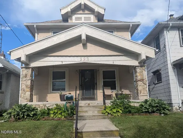 223 Valleywood Drive, Toledo, OH 43605