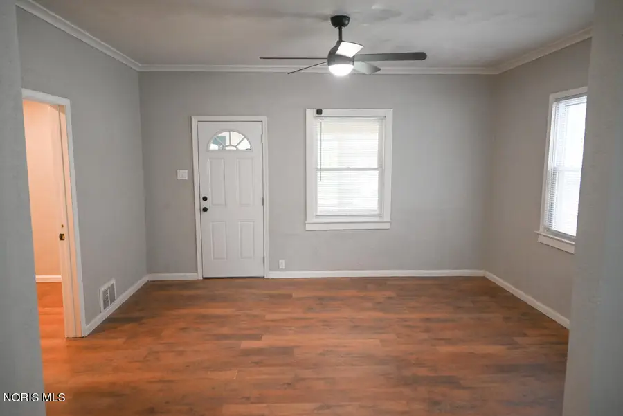 419 E Streicher Street, Toledo, OH 43608 - #3