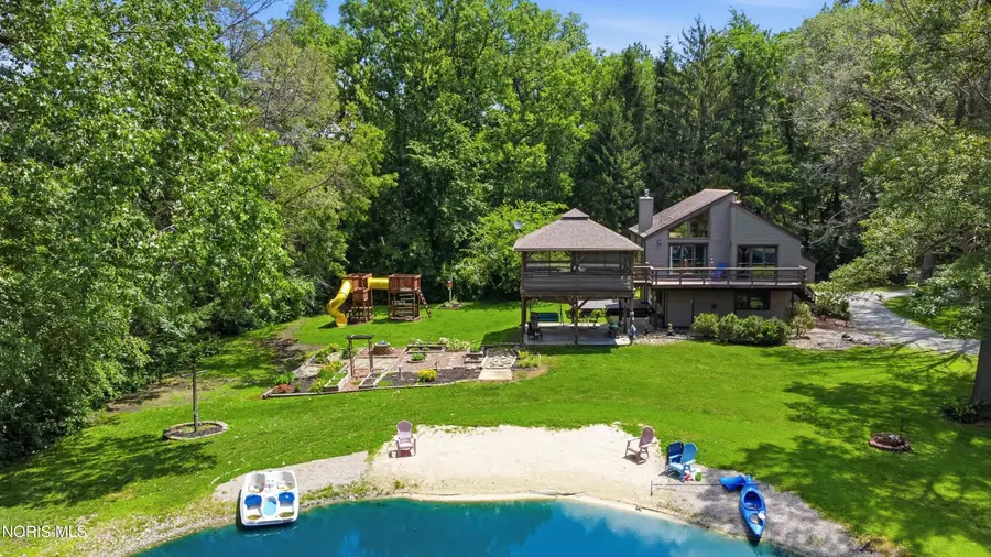 17510 Euler Road, Bowling Green, OH 43402 - #2