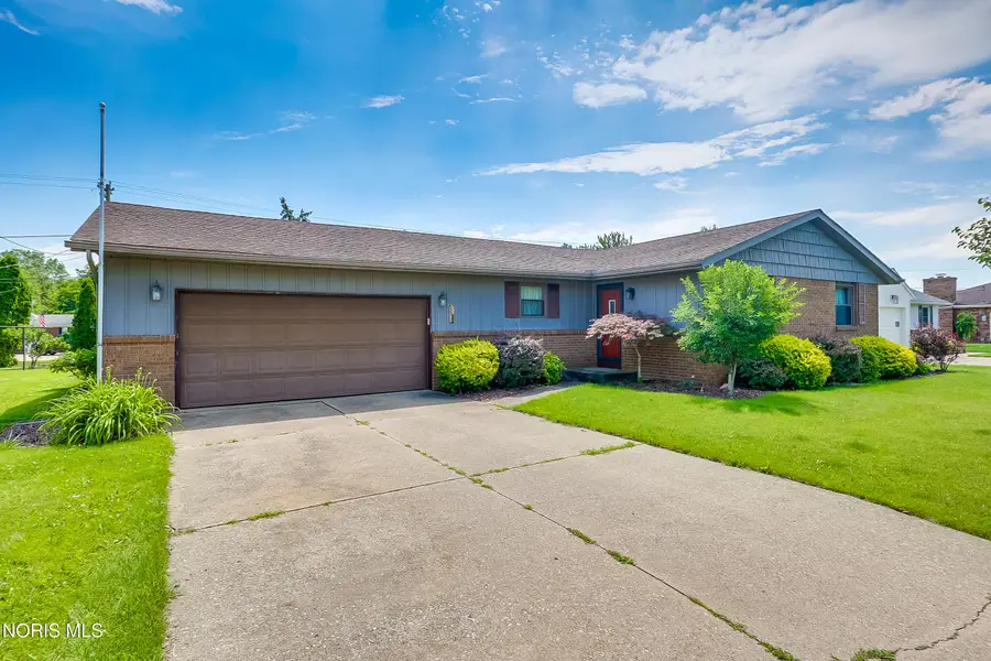 115 Bordeaux Drive, Napoleon, OH 43545 - #2