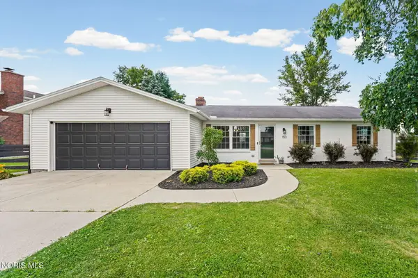 153 Thomas Drive, Fremont, OH 43420