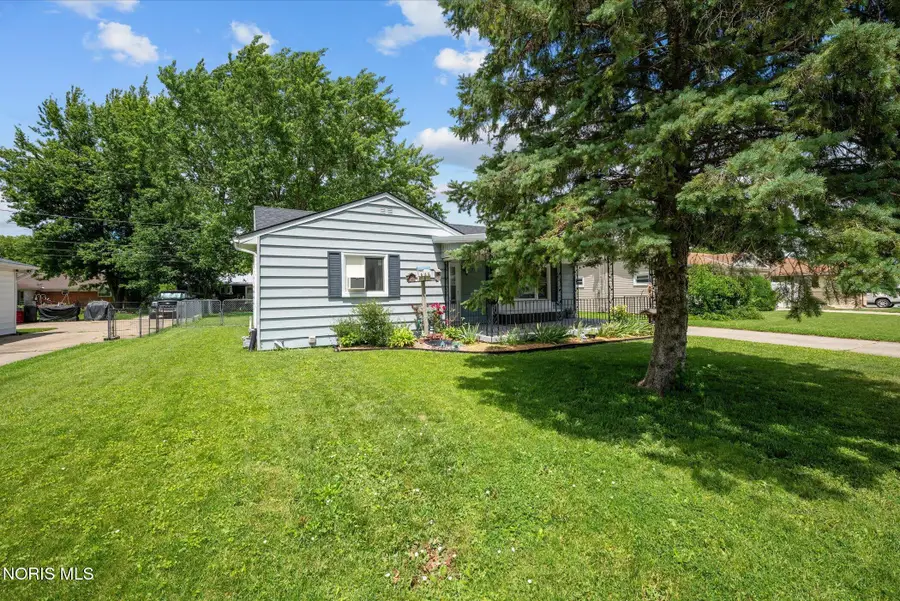 840 Clairmont Avenue, Napoleon, OH 43545 - #2