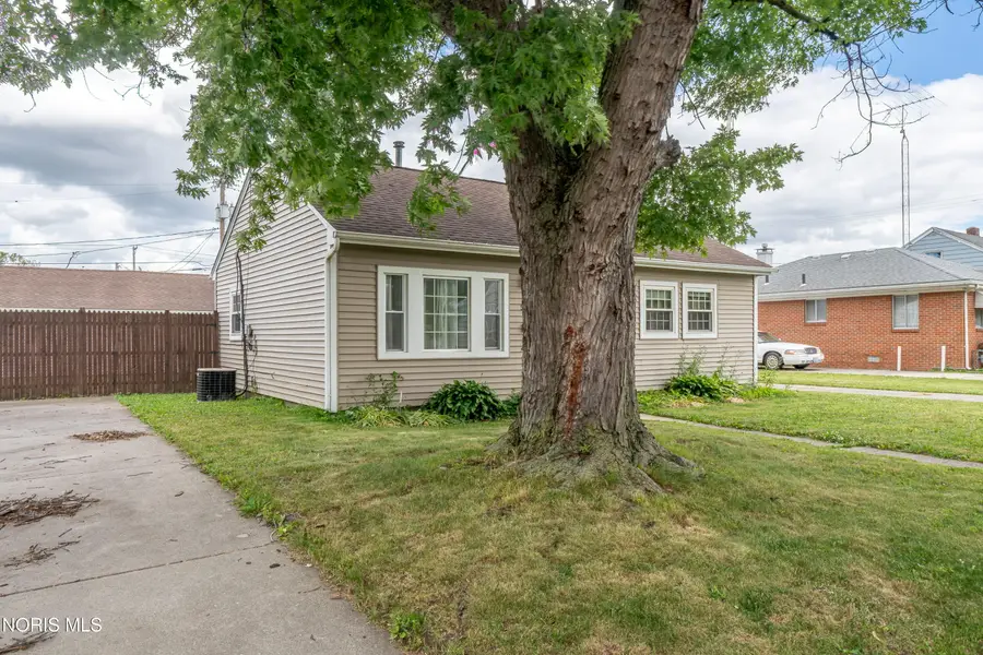 5118 Homeside Avenue, Toledo, OH 43612 - #2