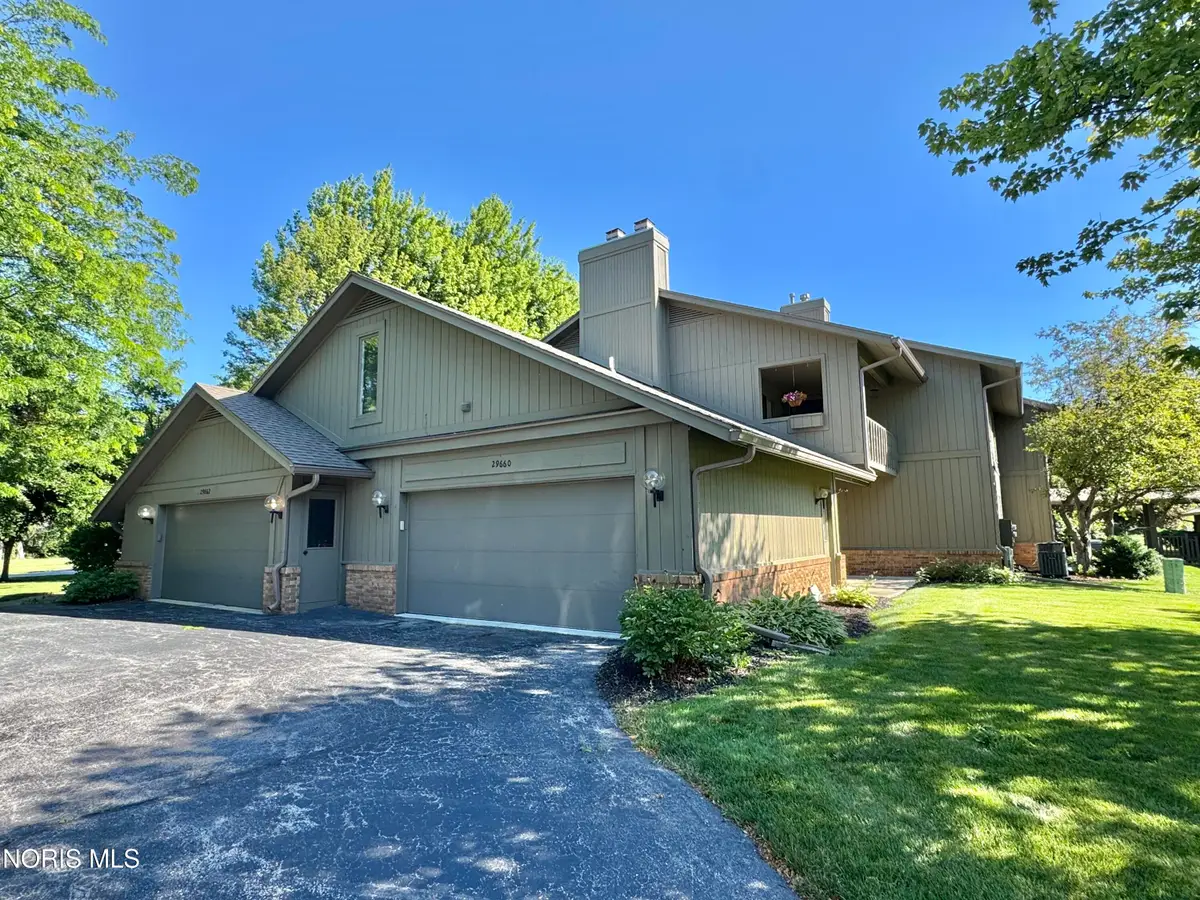29660 E River Road, Perrysburg, OH 43551 - #1
