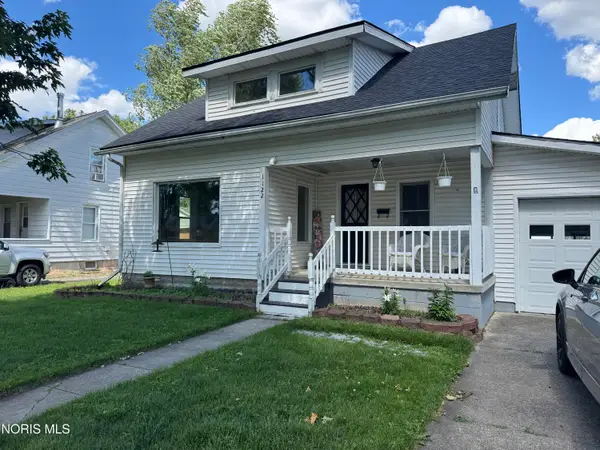 1122 Highland Avenue, Napoleon, OH 43545