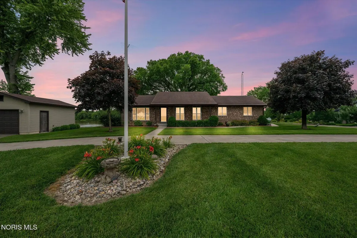 14079 S River Road, Grand Rapids, OH 43522 - #1