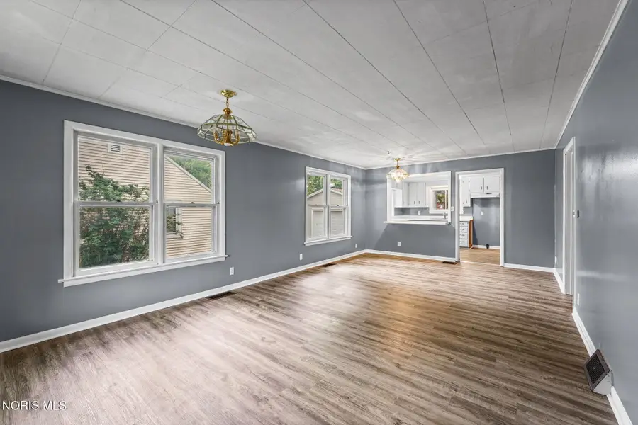 643 Center Street, Findlay, OH 45840 - #2