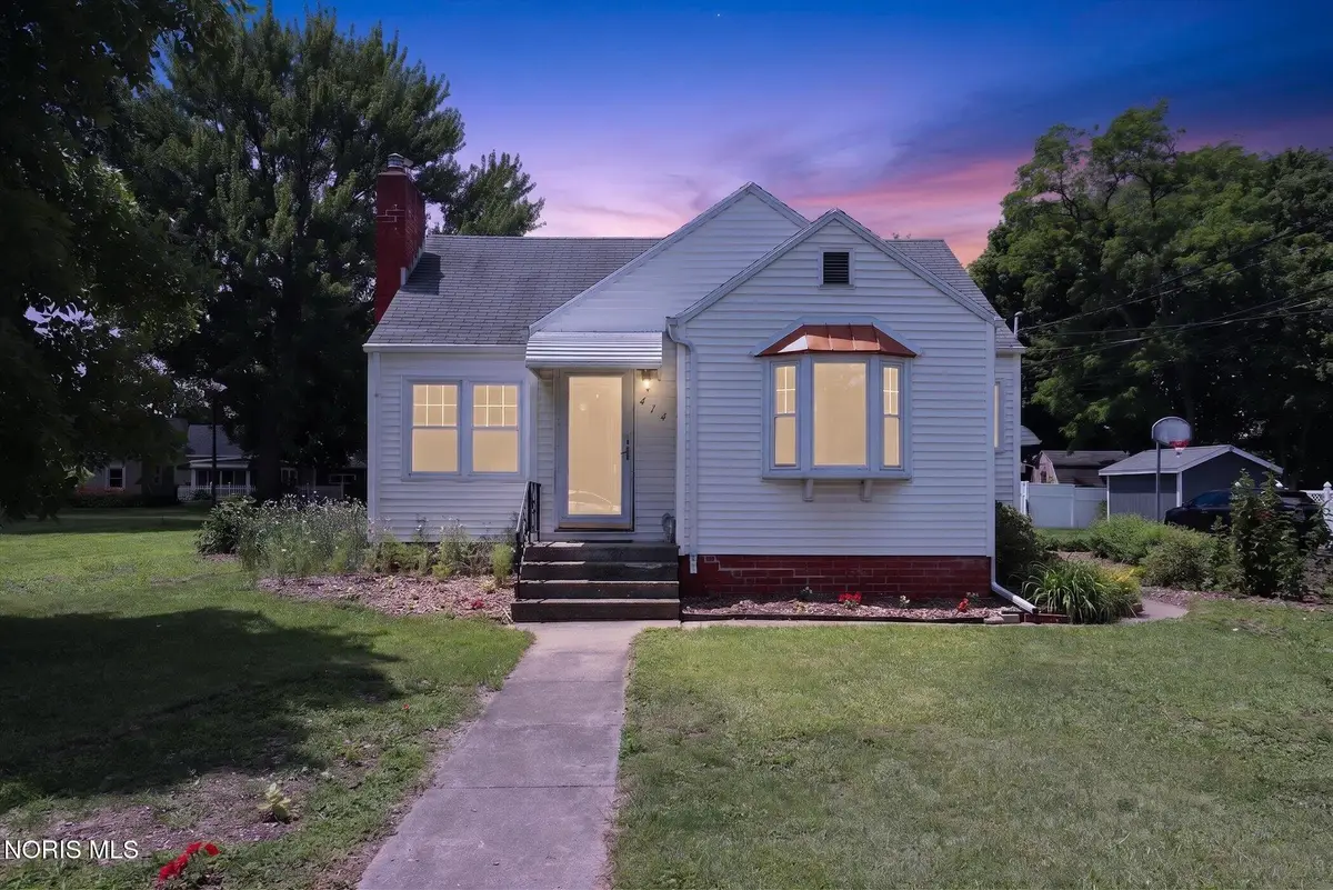 414 Findlay Street, Perrysburg, OH 43551 - #1