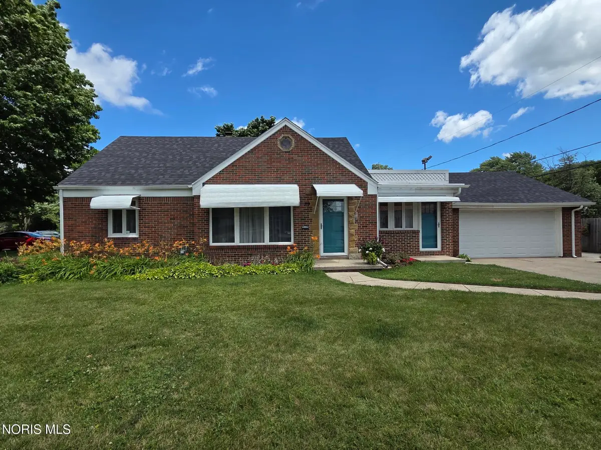 2063 Wilshire Avenue, Toledo, OH 43614 - #1