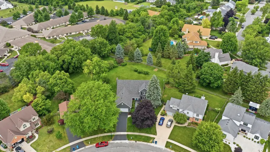 8050 Indian Creek Lane, Sylvania, OH 43560 - #2
