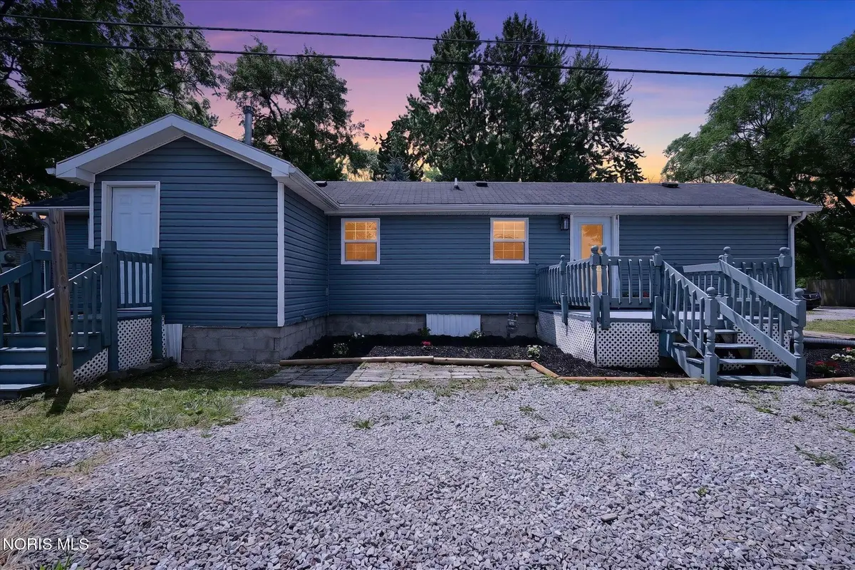 25864 Broad Street, Perrysburg, OH 43551 - #1