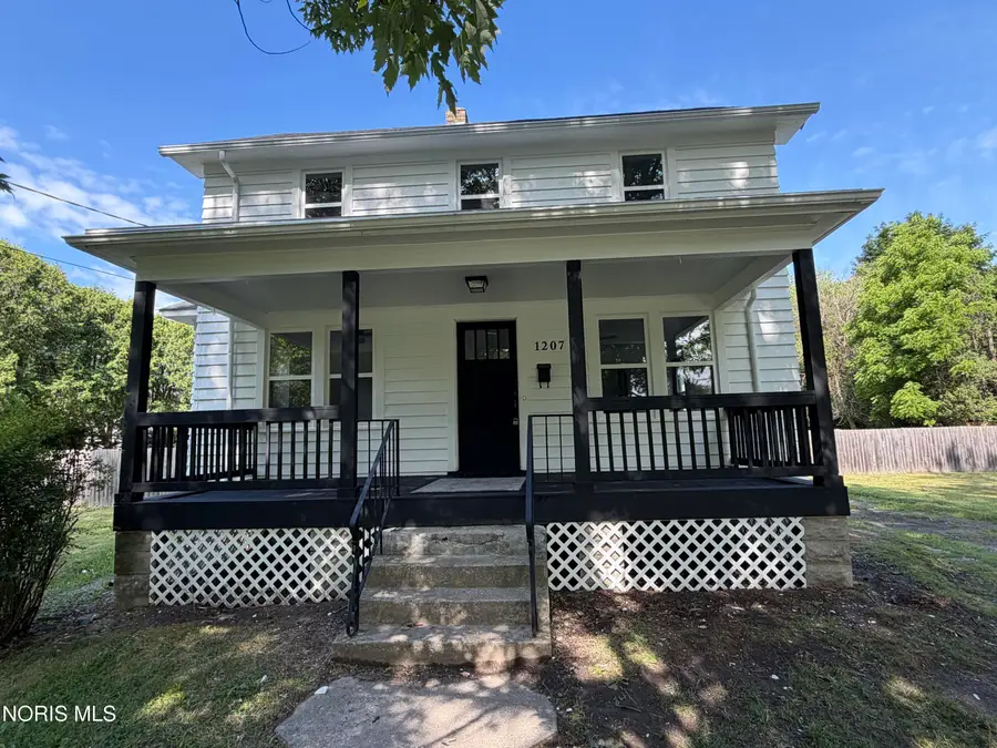 1207 Vanderbilt Road, Toledo, OH 43615 - #2