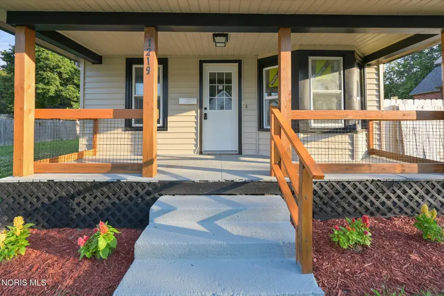 1219 Colburn Street, Toledo, OH 43609 - #3