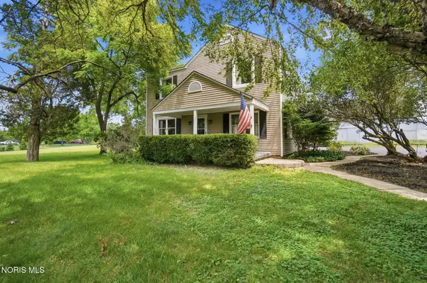 24870 W River Road, Perrysburg, OH 43551