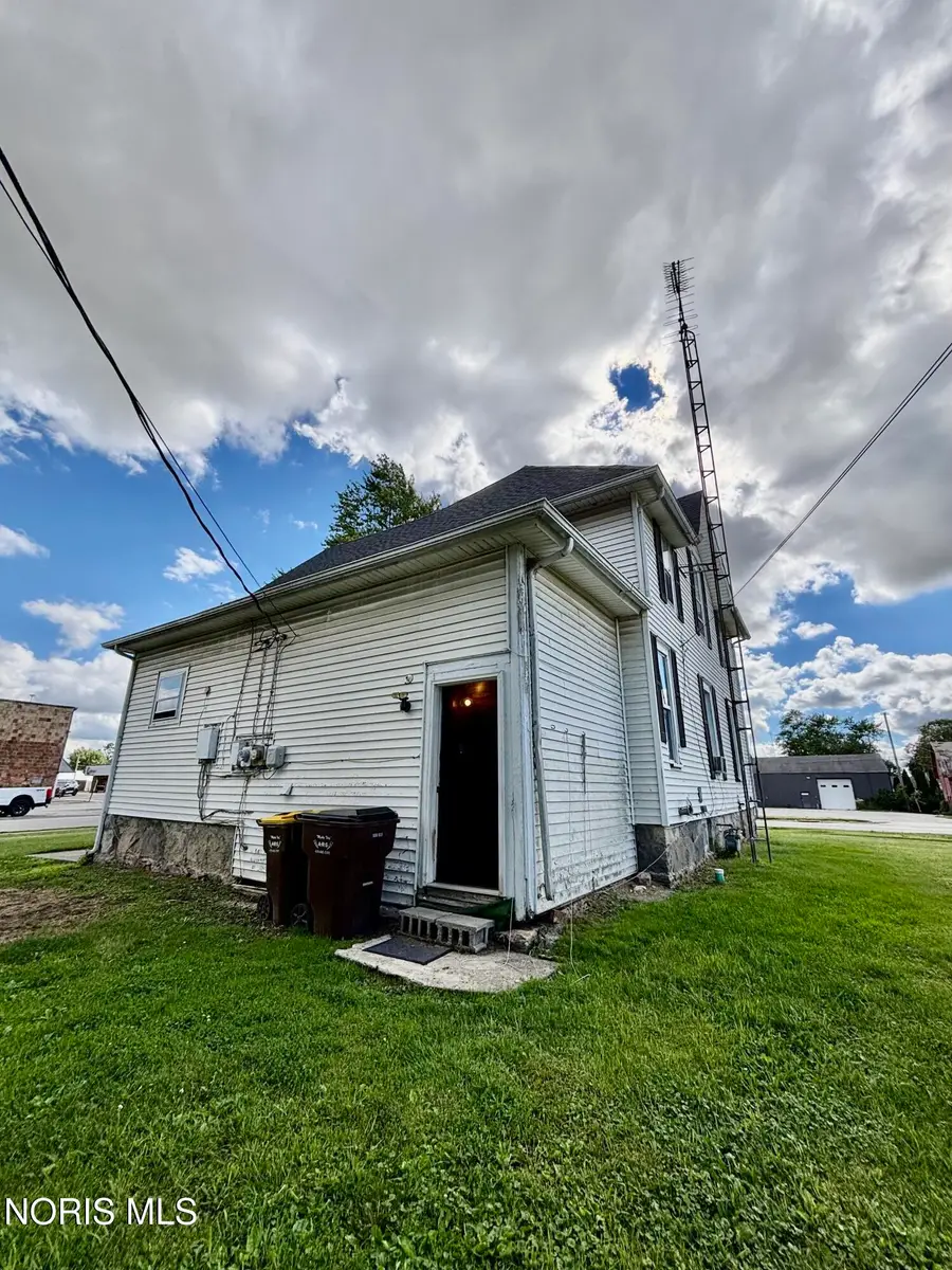 202 N Michigan Street, Edon, OH 43518 - #3