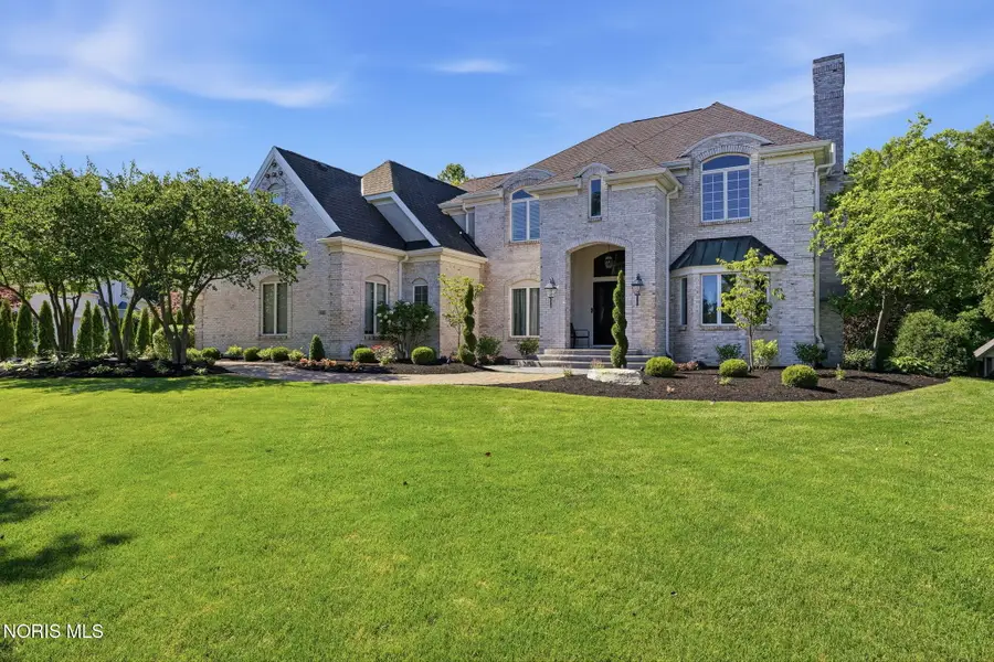 535 Deer Valley Circle, Findlay, OH 45840 - #2
