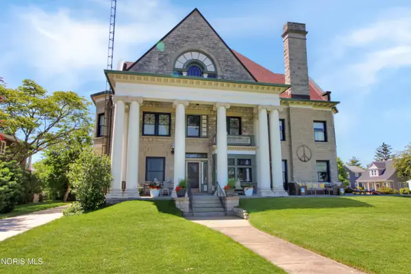504 E Perry Street, Port Clinton, OH 43452
