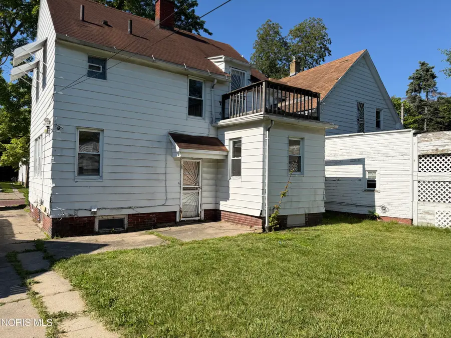 1446 Avondale Avenue, Toledo, OH 43607 - #3