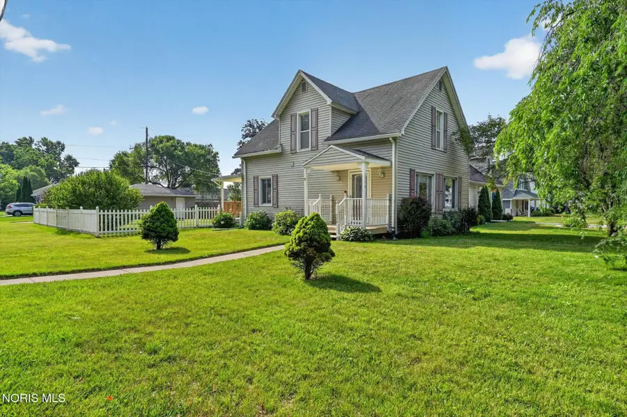3244 Fairbanks Avenue, Toledo, OH 43615 - #2