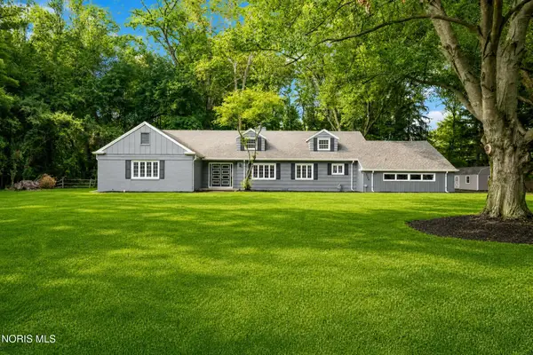 4906 Pine Ridge Road, Toledo, OH 43615