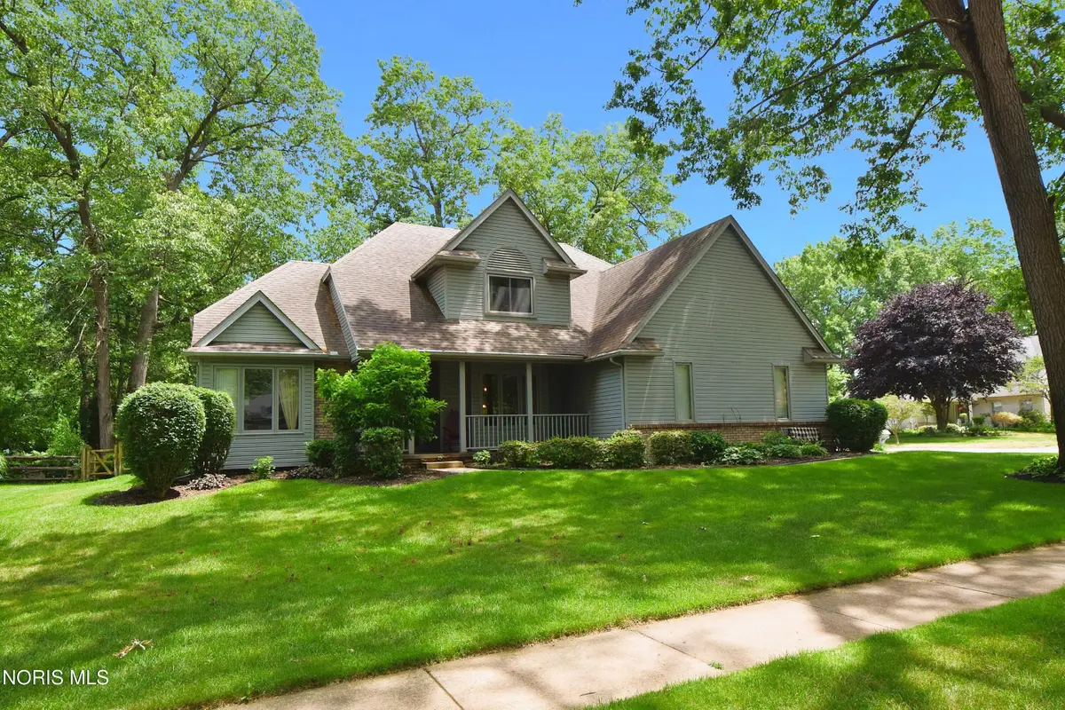 8214 Hidden Forest Dr, Holland, OH 43528 - #1