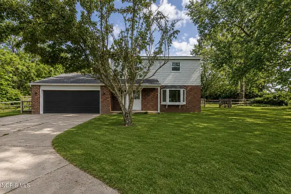 14590 Liberty Hi Road, Bowling Green, OH 43402