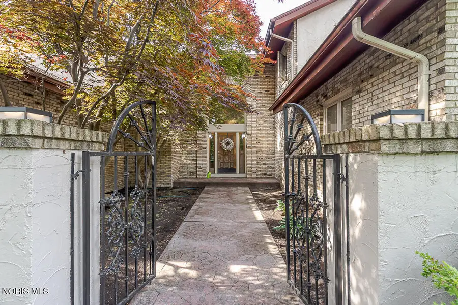 4722 High Oaks Boulevard, Toledo, OH 43623 - #2