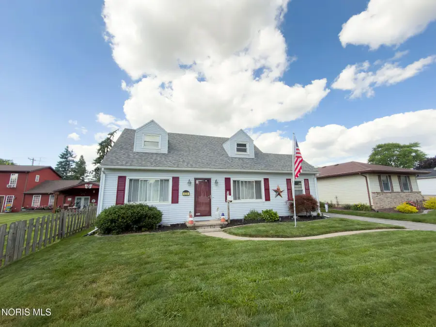 408 Dillrose Drive, Northwood, OH 43619 - #2