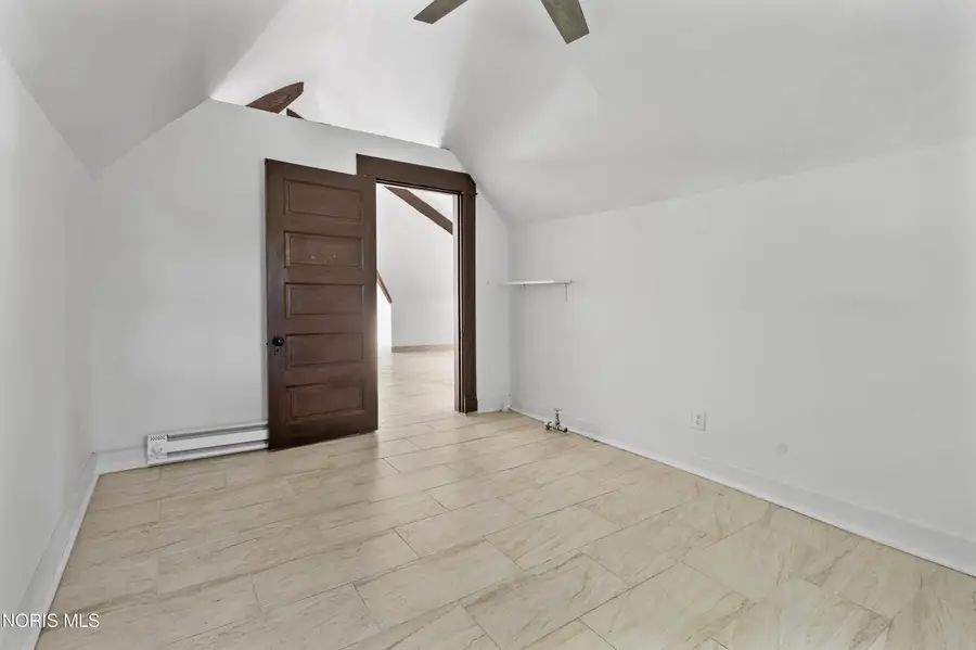 2415 Glenwood Avenue, Toledo, OH 43620 - #3