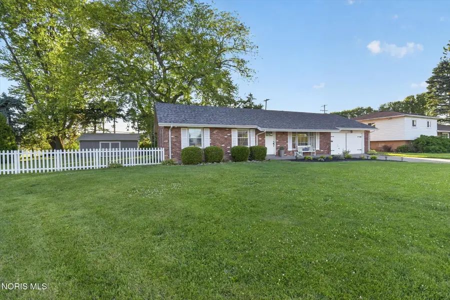 6011 Holliday Drive, Toledo, OH 43611 - #3
