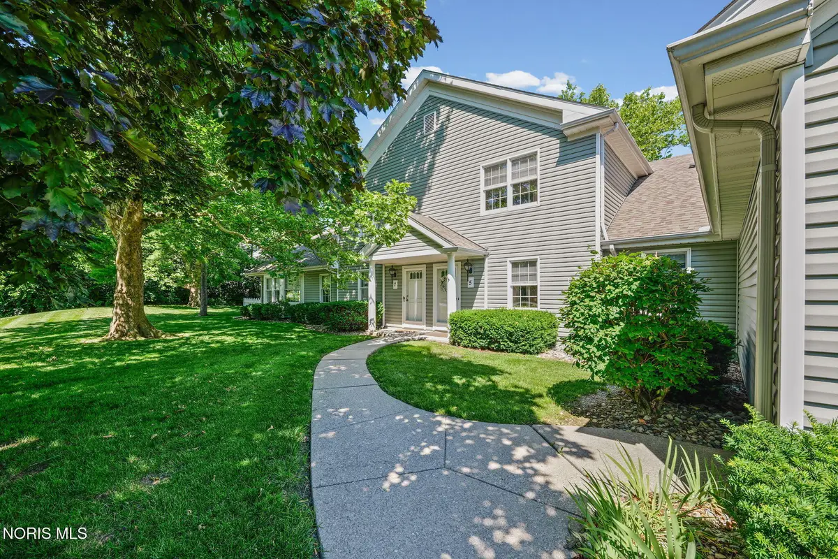 5 Olde Orchard Drive, Perrysburg, OH 43551 - #1