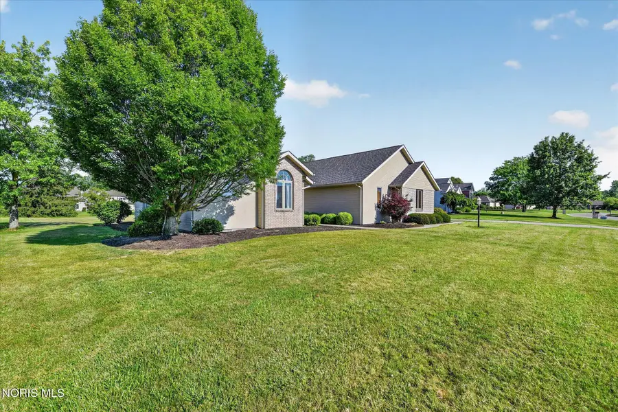 103 Hogan Lane, Bryan, OH 43506 - #2