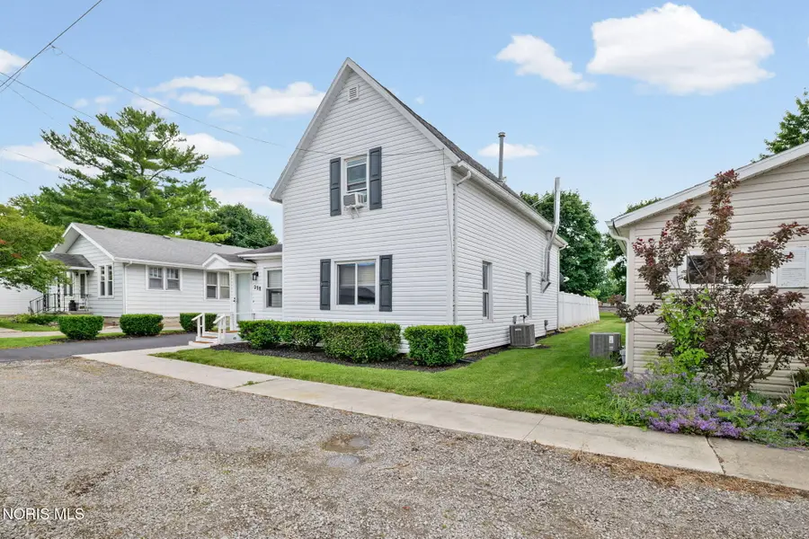 258 E Vance Street, Rawson, OH 45881 - #2