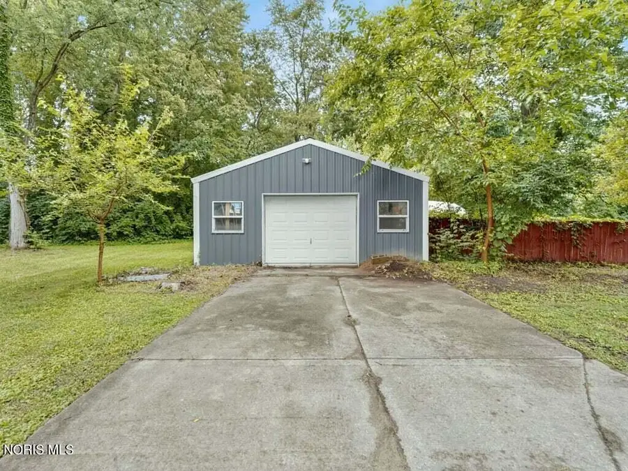 1876 Sudbury Drive, Holland, OH 43528 - #3