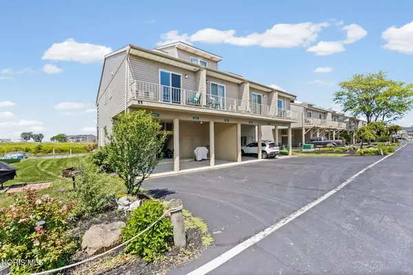 8893 W Canada Goose Court #8893, Oak Harbor, OH 43449