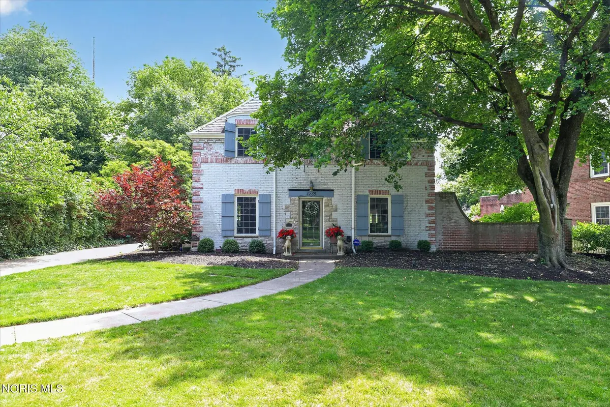2228 Orchard Road, Ottawa Hills, OH 43606 - #1