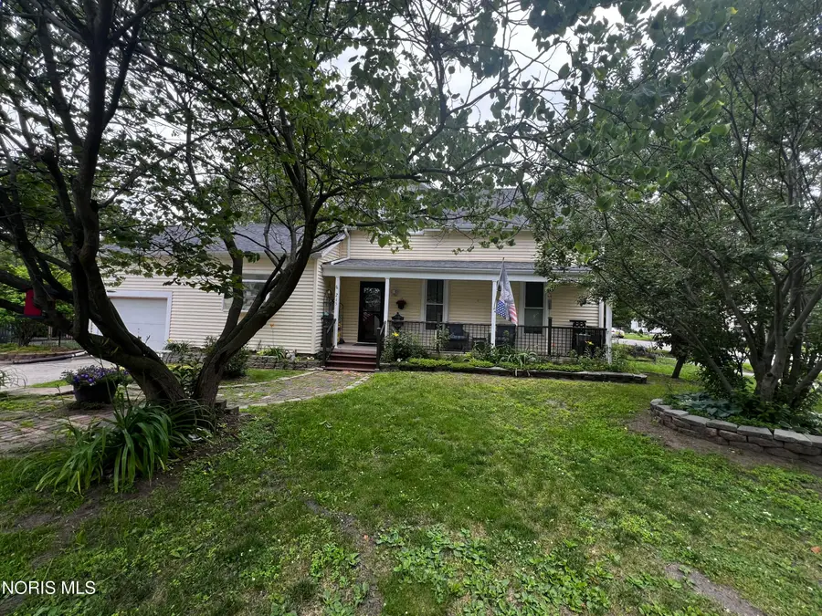 215 N Main Street, Swanton, OH 43558 - #2