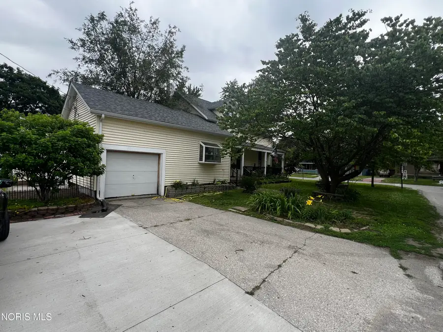 215 N Main Street, Swanton, OH 43558 - #3