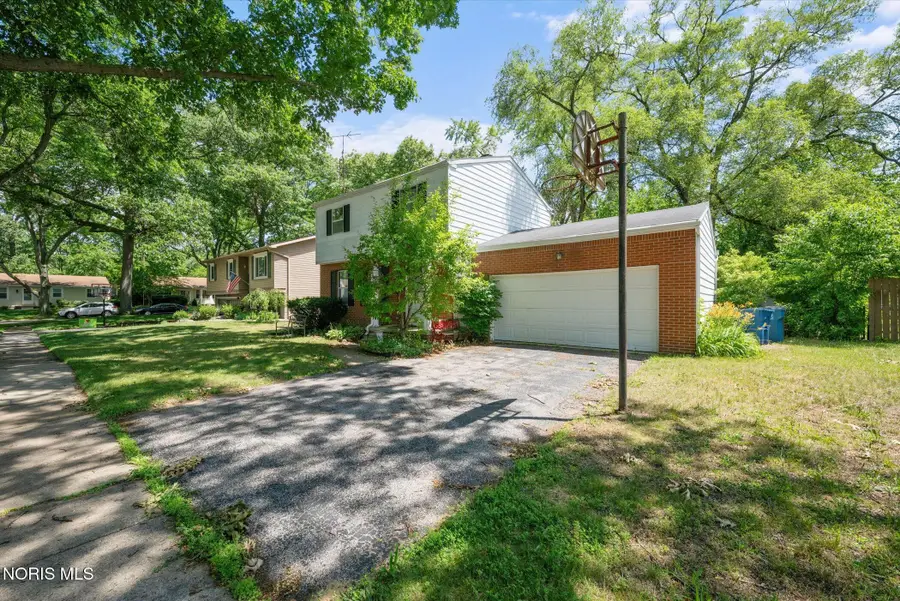 5722 Centerview Drive, Sylvania, OH 43560 - #3