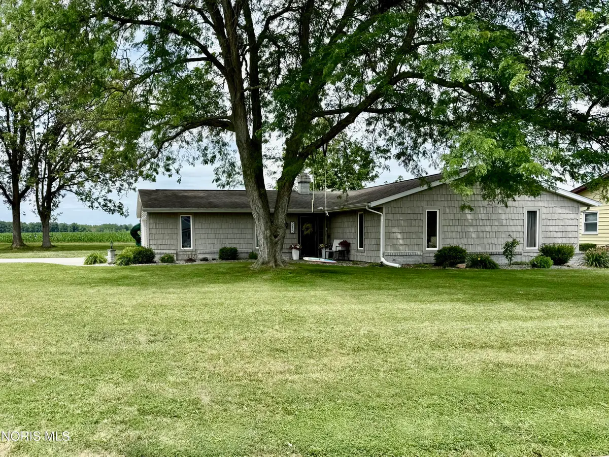 215 Indiana Drive, Bryan, OH 43506 - #1