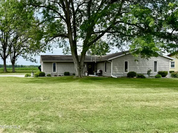 215 Indiana Drive, Bryan, OH 43506