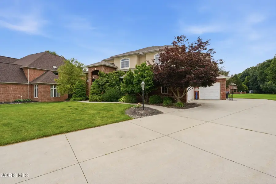 456 Strathaven Drive, Findlay, OH 45840 - #3