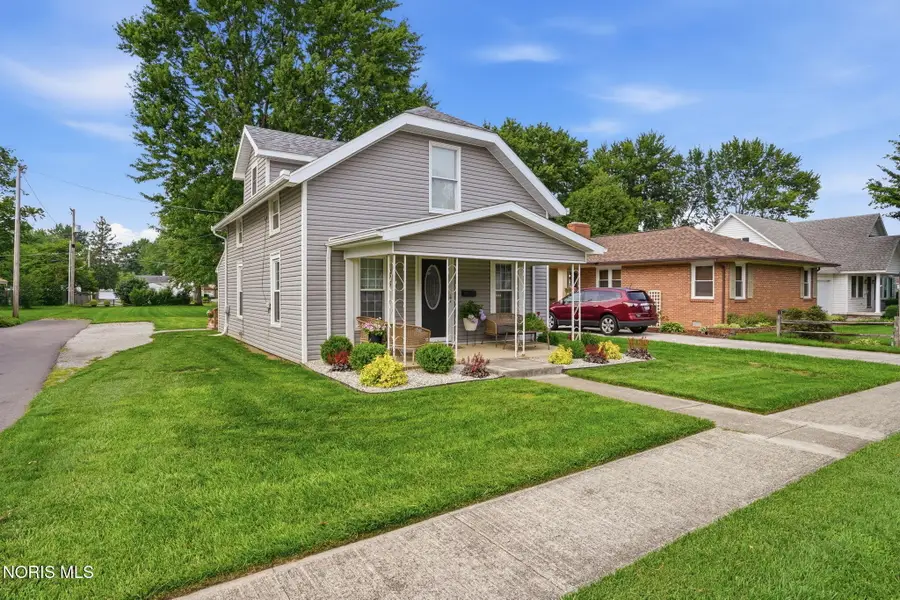 228 E Wallace Street, Findlay, OH 45840 - #2
