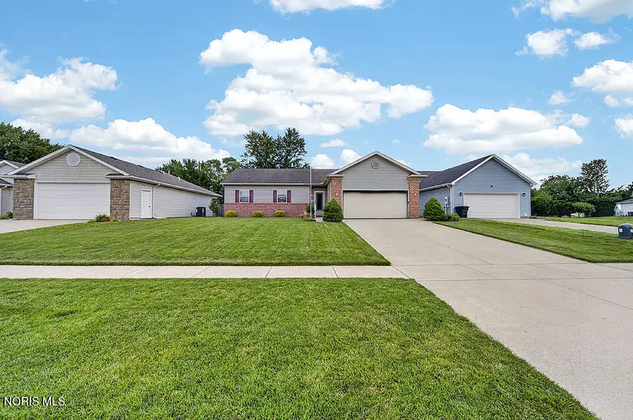 1229 Leiser Avenue, Findlay, OH 45840 - #3