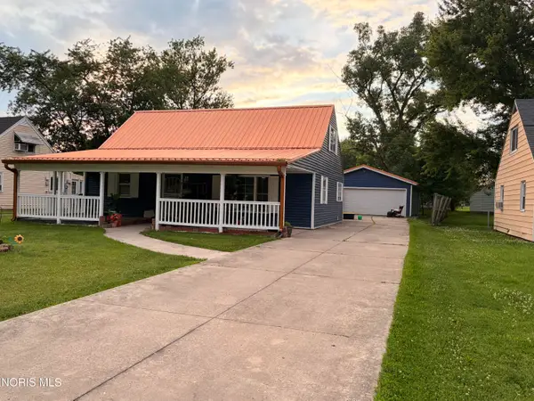1566 Westgate Drive, Defiance, OH 43512