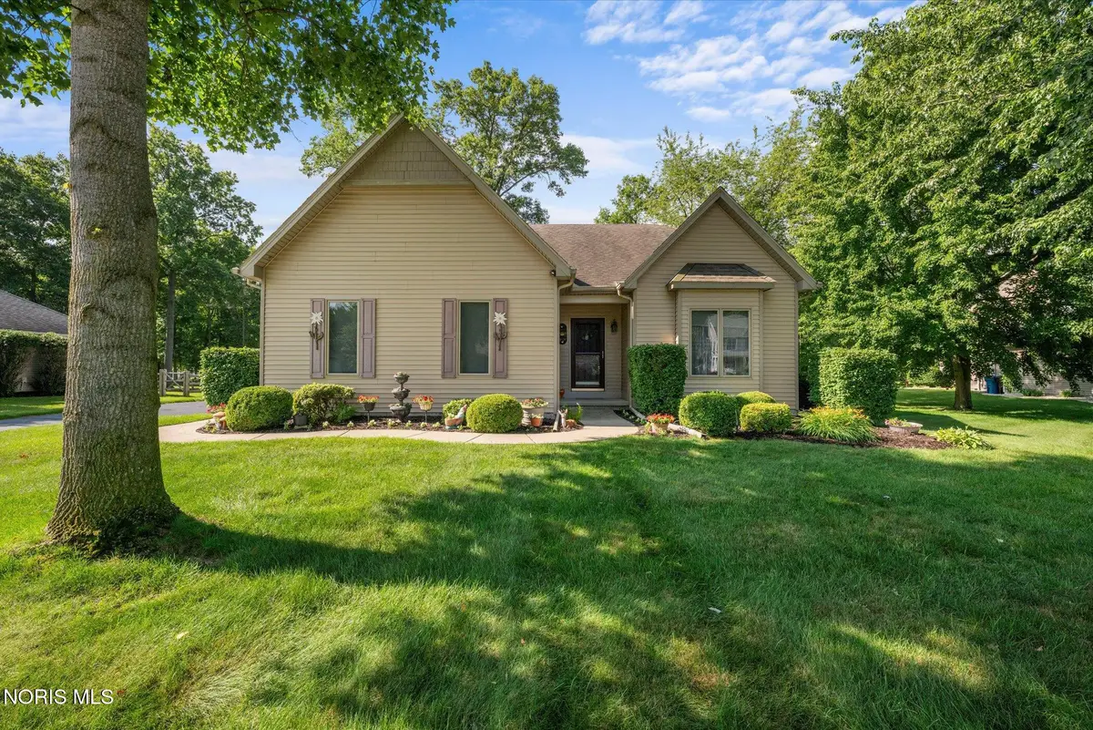 8339 Sycamore Woods Lane, Holland, OH 43528 - #1