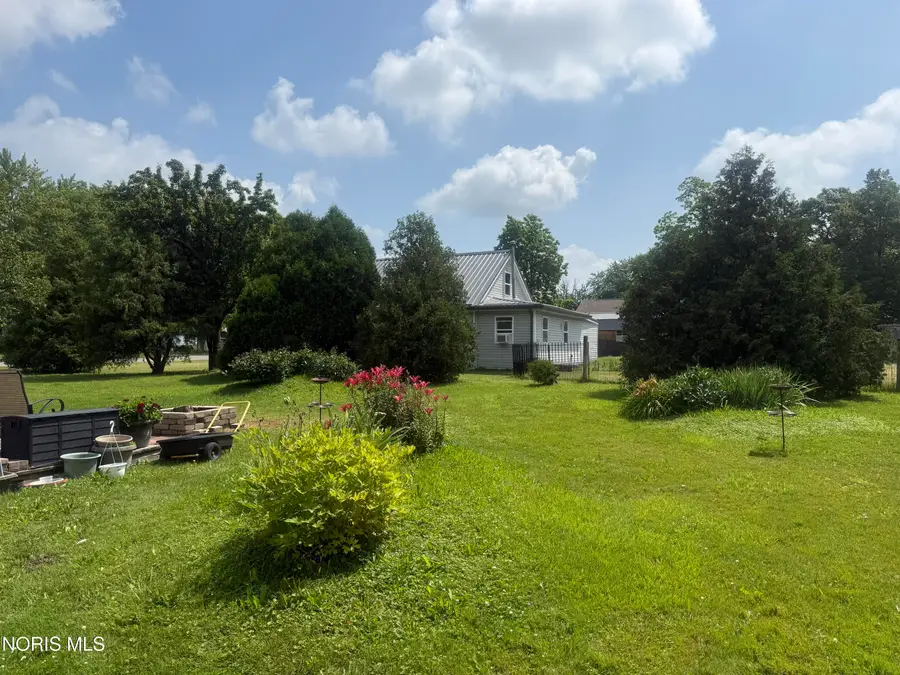 610 E Lane Avenue, Lima, OH 45801 - #2